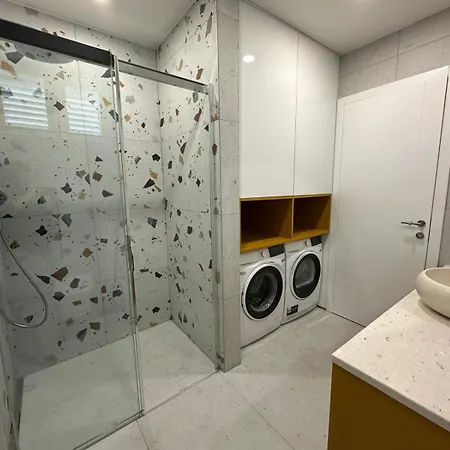 Palma Gena * Makarska