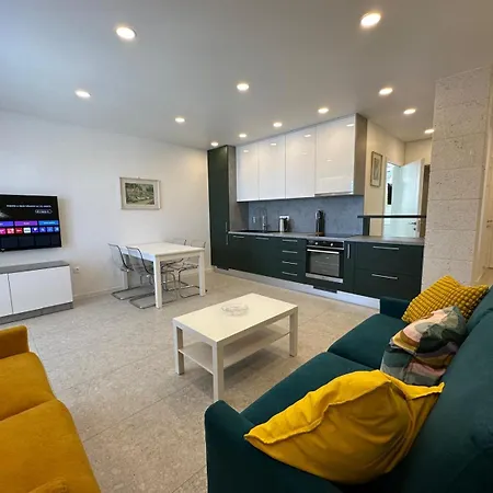 Palma Gena * Μακάρσκα